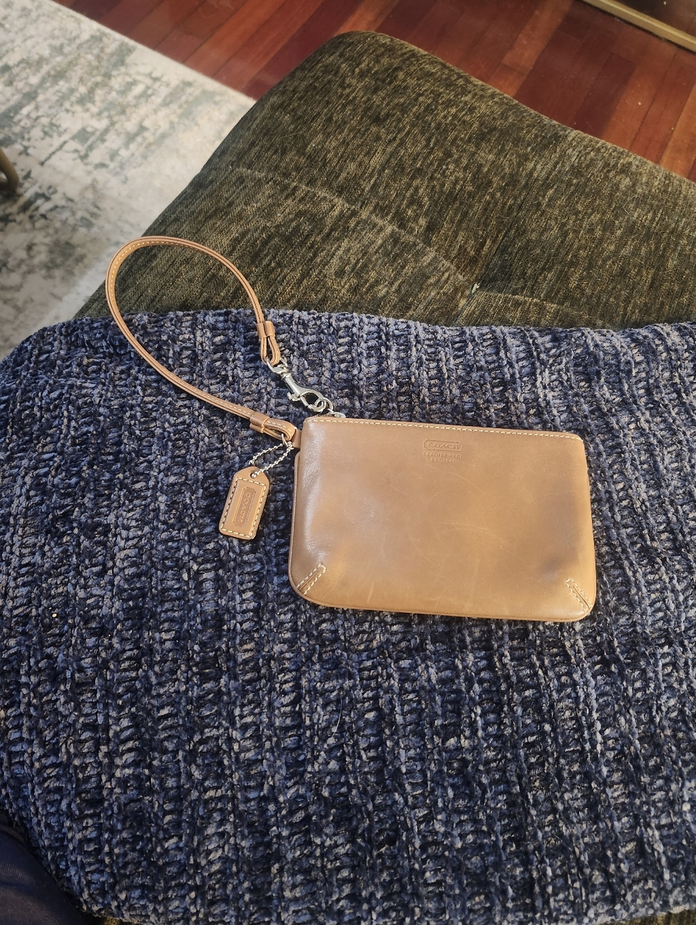 COACH Glove Tanned Leather Wristlet - Picture 2 of 10